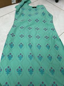 Women’s Kurta Pant set