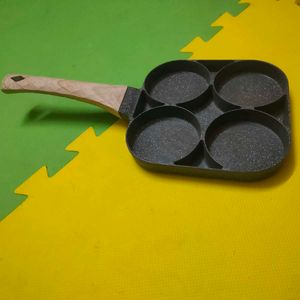 4-Cup Frying Pan