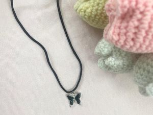 Chic Butterfly Sparkly Choker