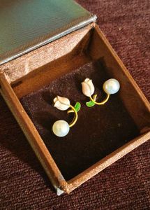 Elegant Tulip Pearl Earrings