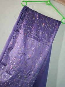 Elegant Purple Saree with Golden Border