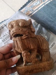 antique show piece ( wooden)