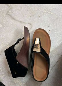 Stylish Black &amp; Gold Sandals