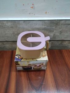 Multi-Compartment Spice Box