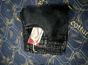 Stylish Ripped Black Jeans