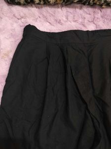 Black Pleated Shorts