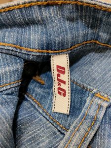 Ma4595 DJ&amp;C Jeans waist 32 inches