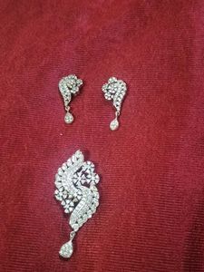 Sparkling Gemstone Jewellery Set