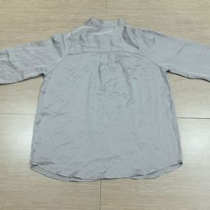 Light Gray Button-Up Shirt