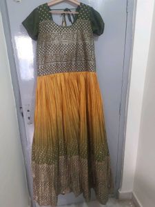 Unique Green &amp; Gold Kurta Dress