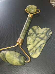 Jade Face Roller &amp; Gua Sha Set