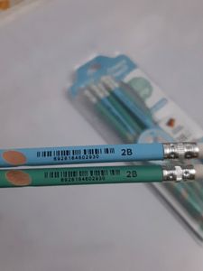 8  Ergonomic Pencils From Groove Improves Handwriting