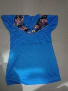 Blue Floral nightsuit