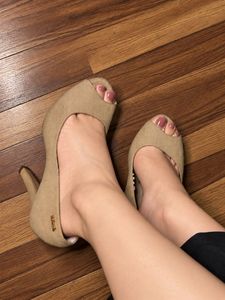 Combo of 2 Peep-toe Heels🖤🤎