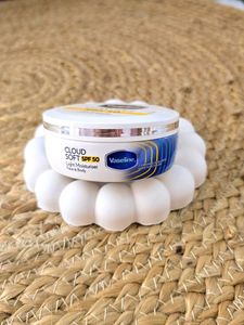 Vaseline Cloud Soft SPF 50 Light Moisturiser