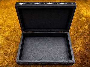 Handcrafted Agra Black Stone Inlay Jewellery Box –