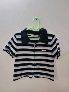 Y2K Striped Zip-Up Polo Shirt✨