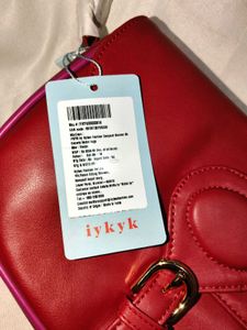 Chic Red Shoulder Bag