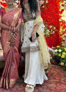 Elegant NairaCut  Kurta Set (Plain dupatta inc)