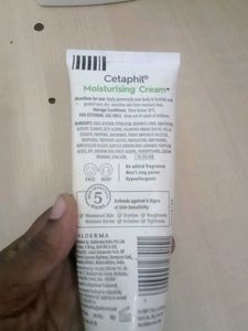 Cetaphil Moisturising Cream
