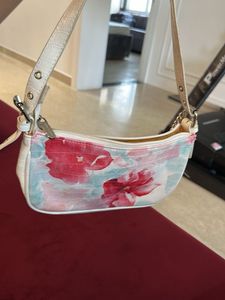 Chic Floral Shoulder Bag