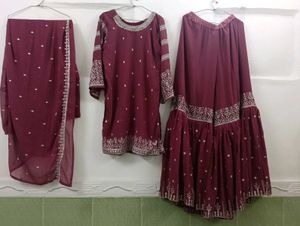rose Embroidered Kurta Set with Dupatta