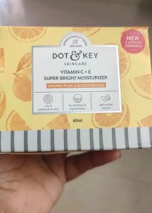Dot & Key Super Bright Moisturizer