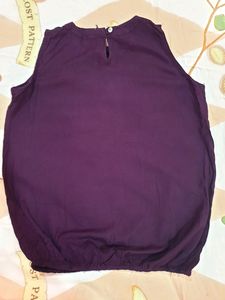 Vero Moda sleeveless top with studs dealing 🚫 no
