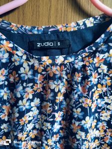 Floral Tie-Front Cropped Top