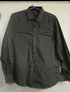 Men's Classic Olive Green Button-Up Shirt