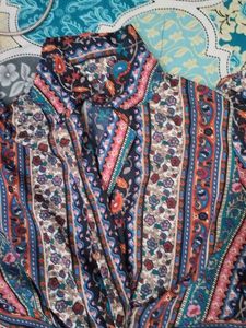Boho Print Twist Front Long Sleeve Top