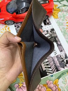 Gucci Leather Wallet