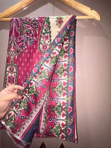 Beautiful Floral Print Kurta Set 🩷