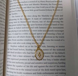 🌹 ROSE MOTIF BELLE PENDANT