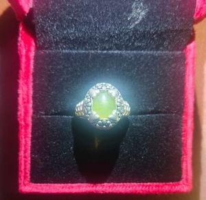 Gemstone Silver Ring Vintage design