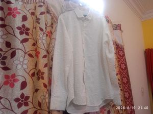 Men's Textured White Casual Shirt