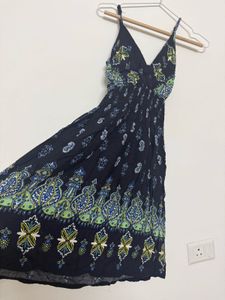 Boho Chic Deep Neck Paisley Print Dress