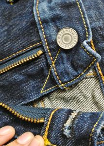 Levis Men Denim