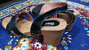 Stylish Black and Tan Flat Sandals
