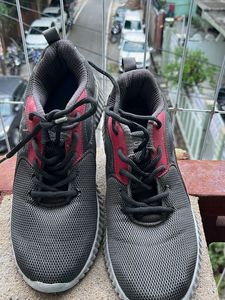 Stylish Grey &amp; Pink Sneakers
