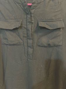 GAP Black Casual Button-Up Top with Pockets