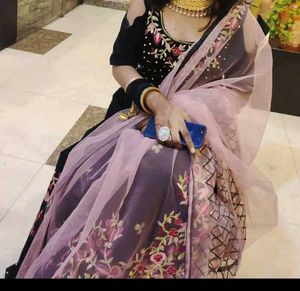 I'm Selling A Gorgeous Lehenga