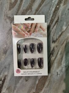 Kele Powder Puff Set and nails tool