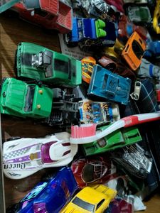 Mixed Lot of Toy Cars