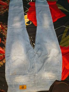 Light Wash High-Waisted Jeans