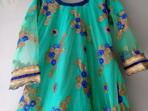 Gown 🥳FREE DELIVERY 🥳
