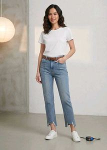 Medium Blue Acid/Vintage Wash colour jeans.
