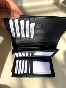 100% Pure Leathe Ladies Wallet