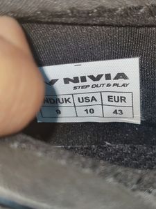 Nivia Mens Football Shoes. Unused.
