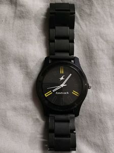 Fastrack Stunners Quartz Analog Black Dial Watch